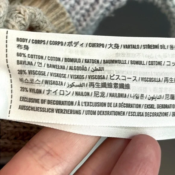 Hollister Striped Cropped V-Neck Sweater Women’s Size Small - Picture 7 of 8